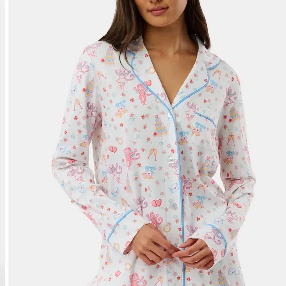 Roller Rabbit Pajama Set - Picture 2 of 5